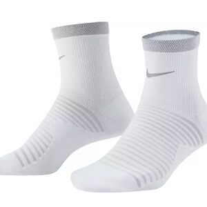 NWT Nike Spark Lightweight White Ankle Socks